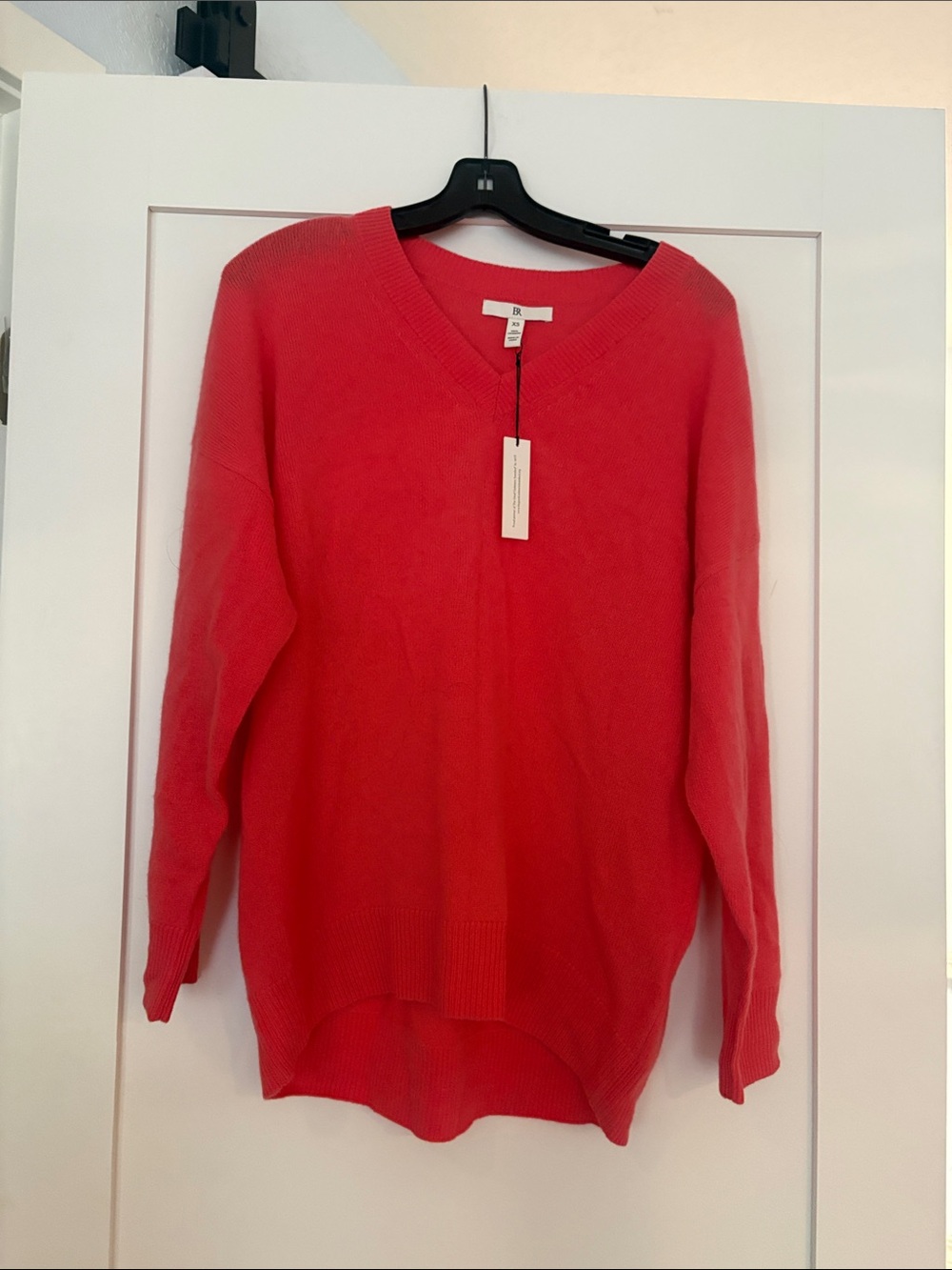 Banana Republic Coral-Red V-Neck Oversize Sweater SZ XS (fits like M or L)